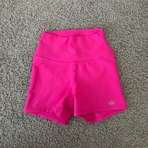 Alo Airlift Shorts